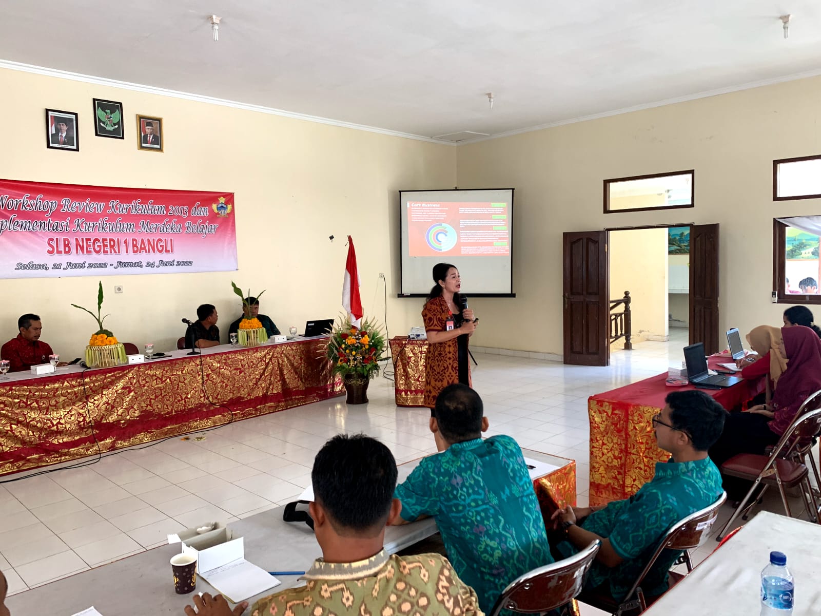 Workshop Review Kurikulum 2013 dan Implementasi Kurikulum Merdeka (Mandiri Berubah) di SLBN 1 Bangli