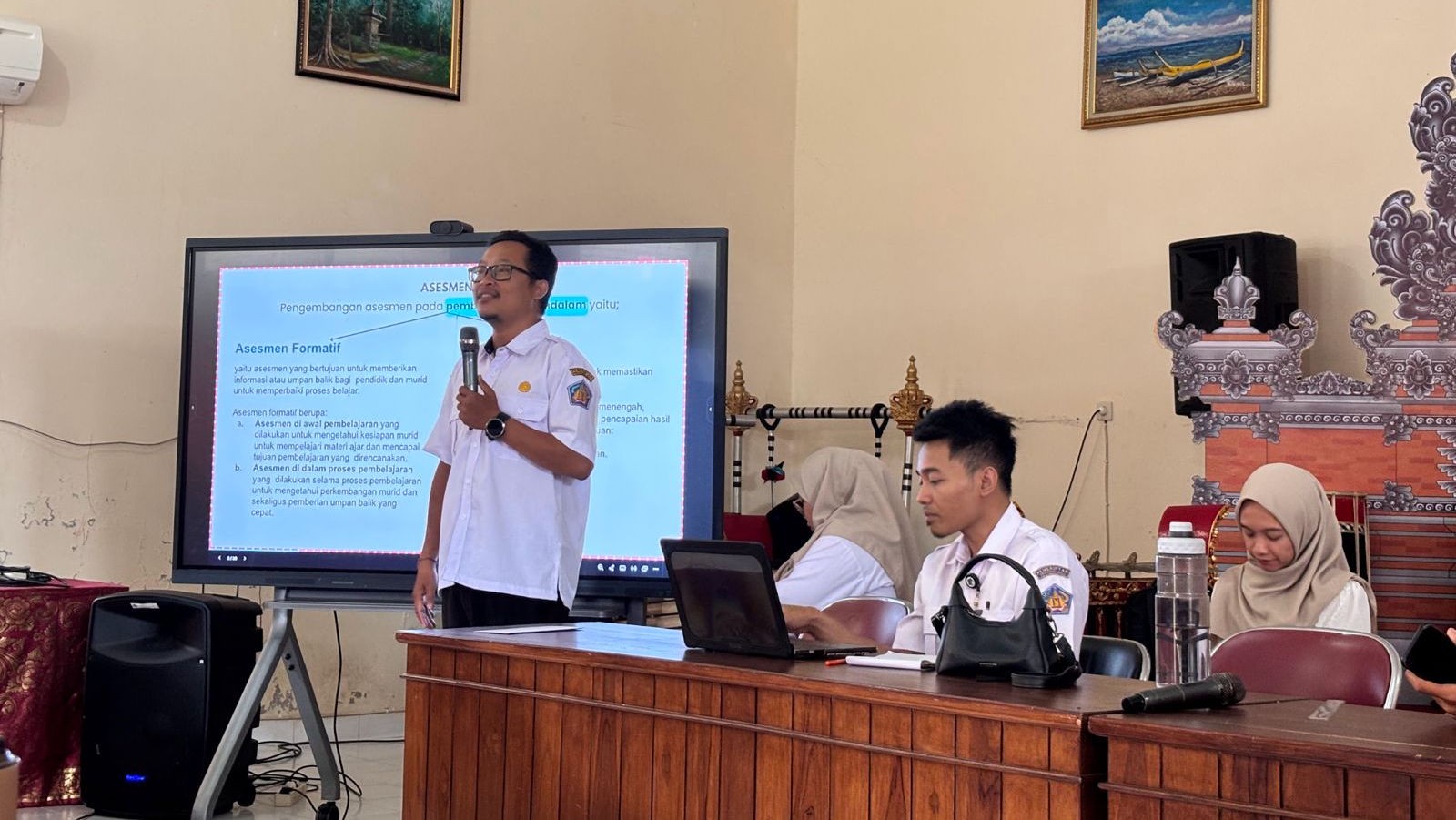 Tingkatkan Mutu dan Pemanfaatan Teknologi, SLB Negeri 1 Bangli Gelar Rapat Koordinasi Program Strategis