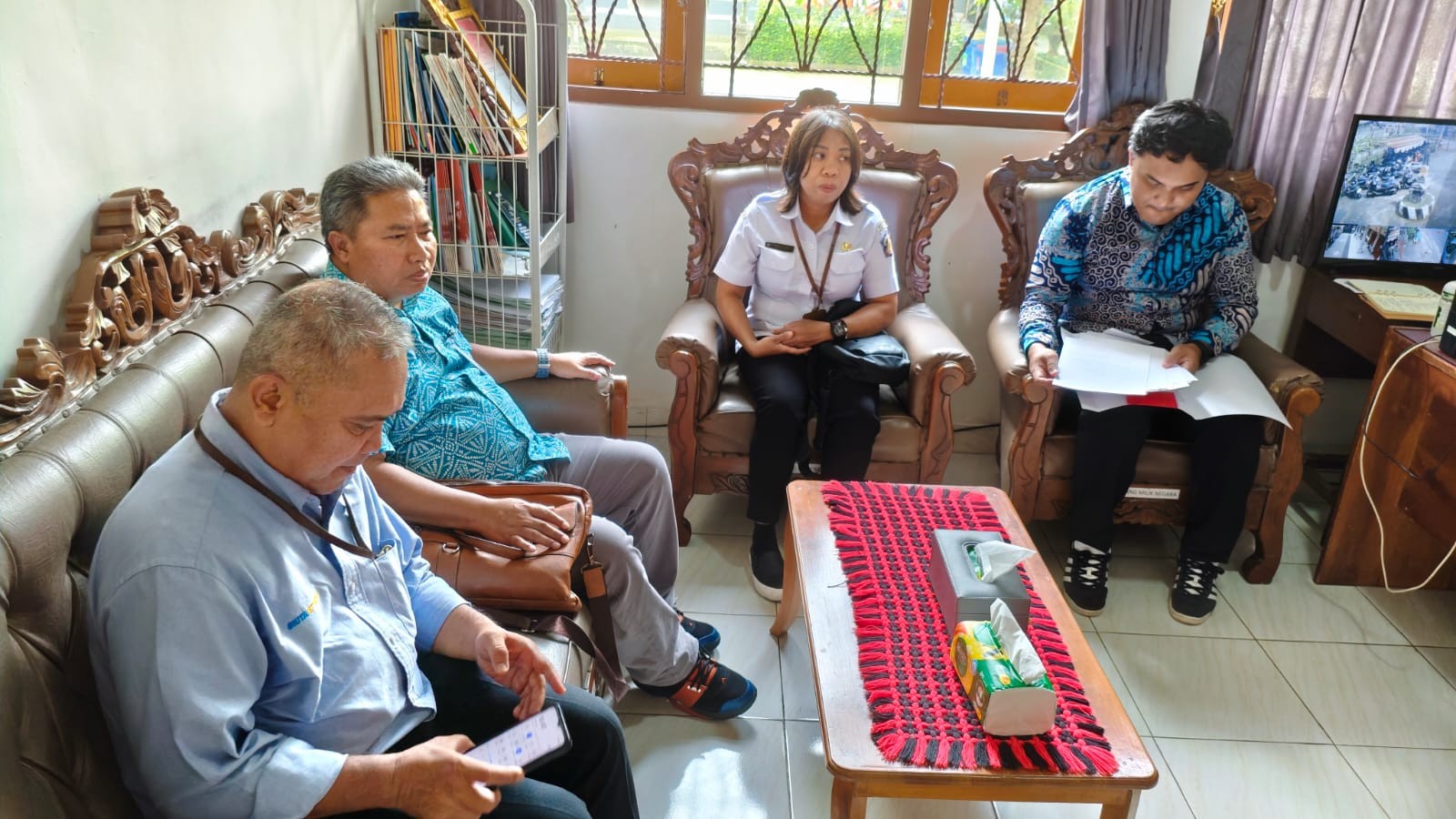 Kunjungan Pihak Luar